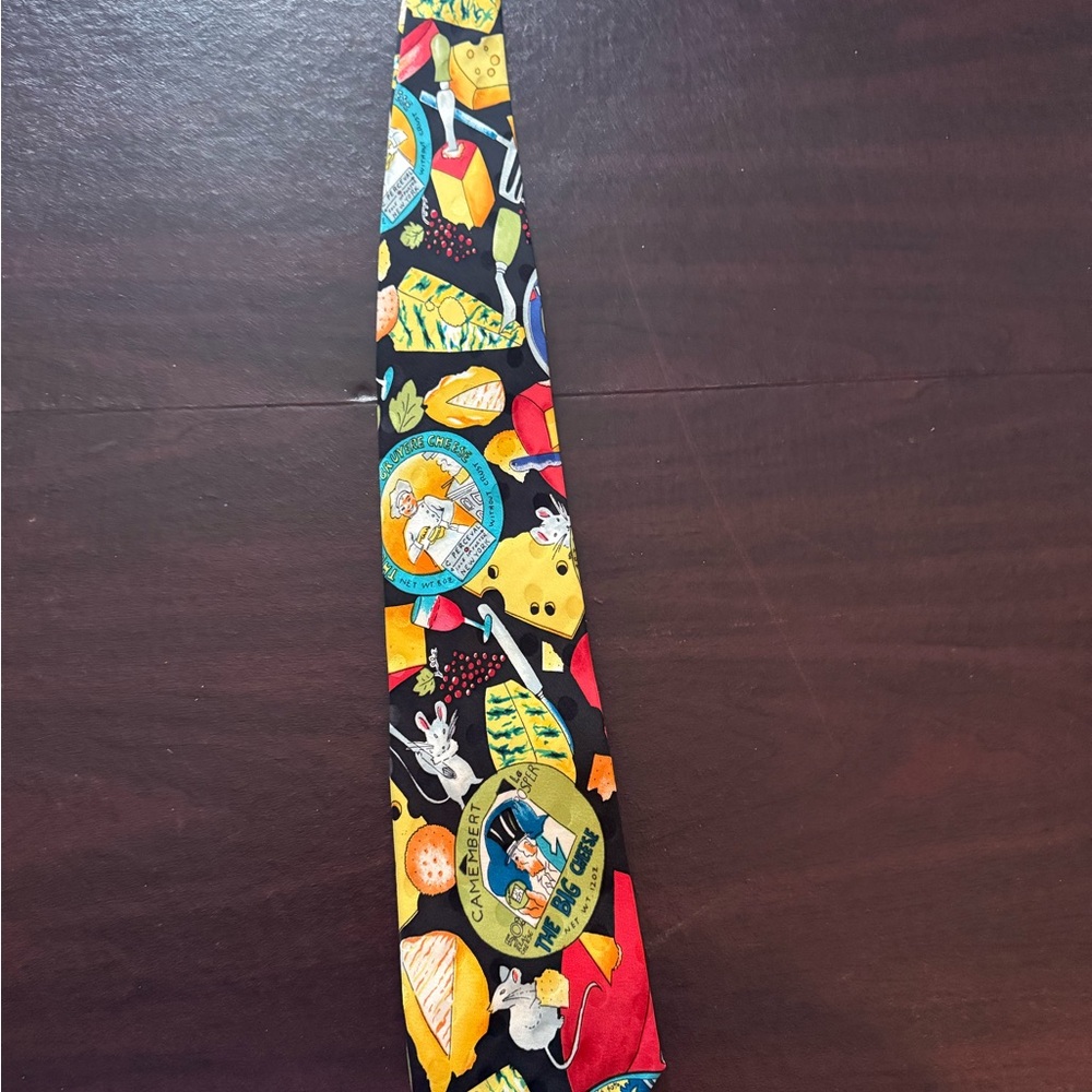 Nicole Miller Tie with cheese and wine Design